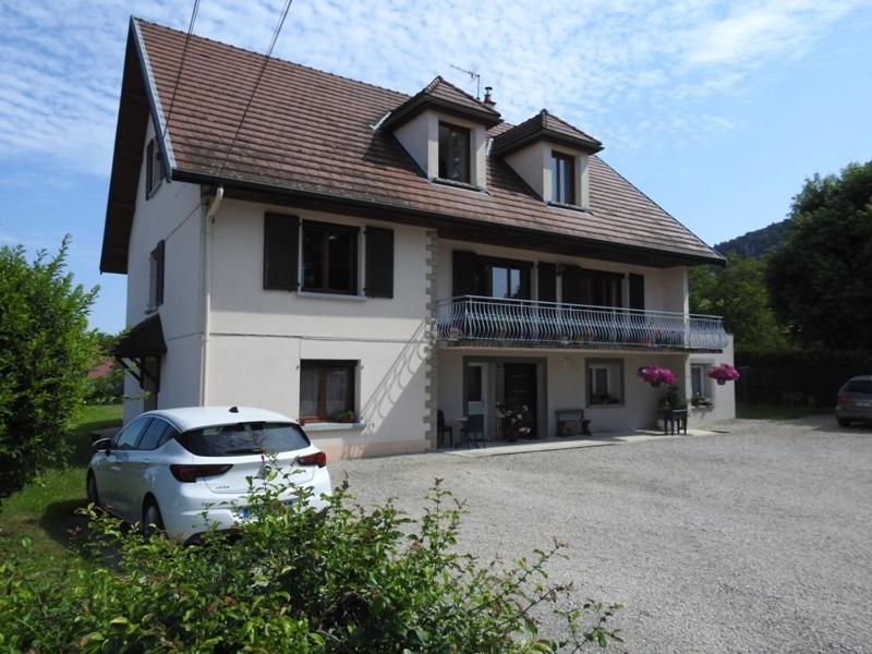 Chambre Et Table D'Hotes La Meule Poligny  Exterior photo